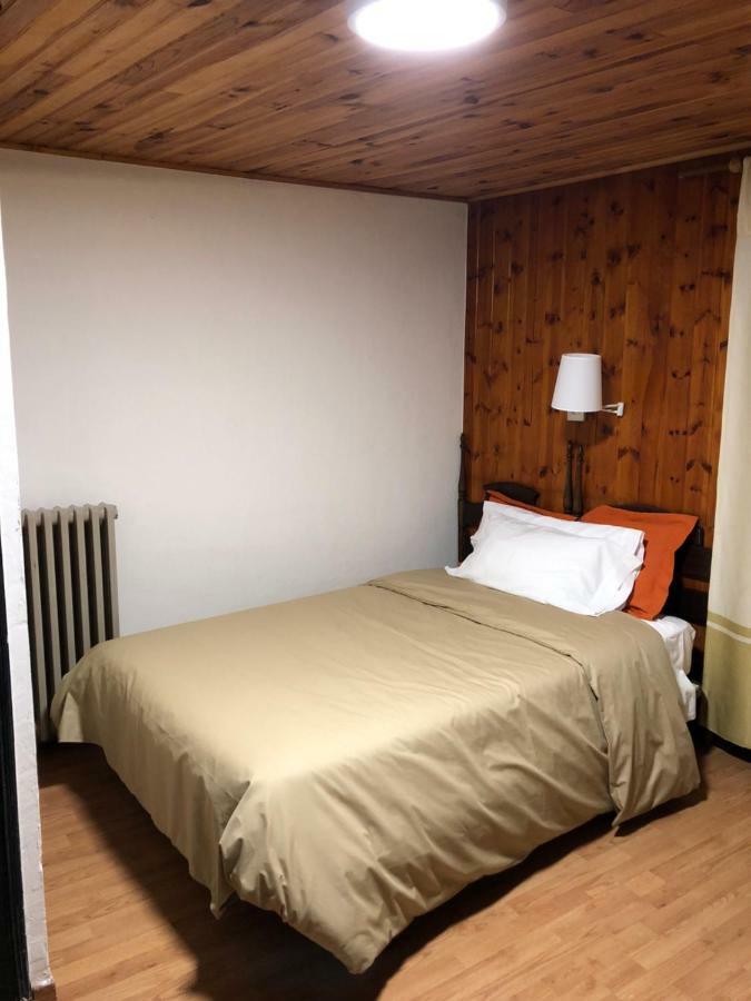 Hostal Di Verena Пучсарда Екстер'єр фото