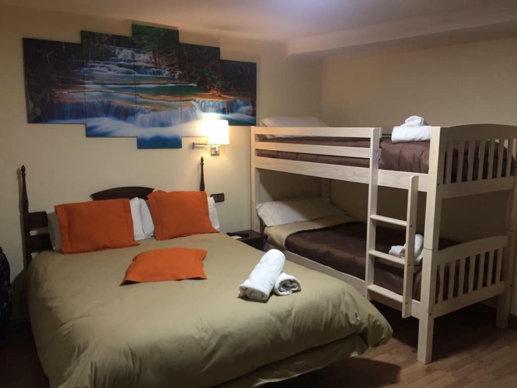 Hostal Di Verena Пучсарда Екстер'єр фото
